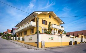 Haus Martin - Schneeberger
